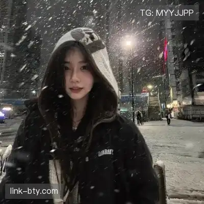 鲁羿嵩